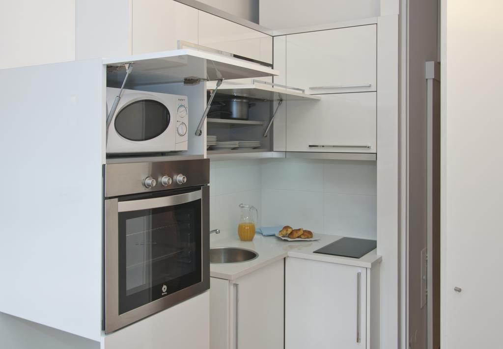 Low Cost Tourist Apartments - Casa Da Musica OOporto Exteriör bild