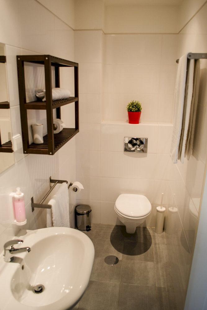 Low Cost Tourist Apartments - Casa Da Musica OOporto Exteriör bild